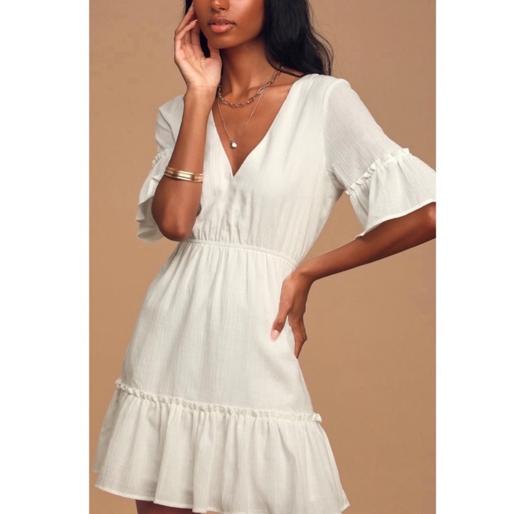 Lulu’s White Short Sleeve Cutout Mini Dress | XL